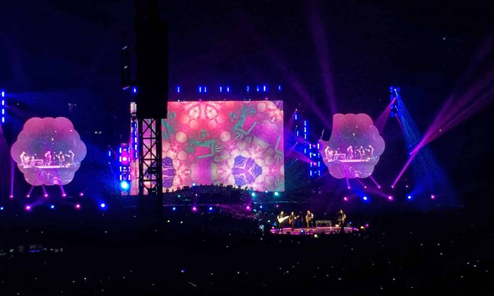 Vibrant, bright and dazzling display of lights and awesome concert performance full of energy